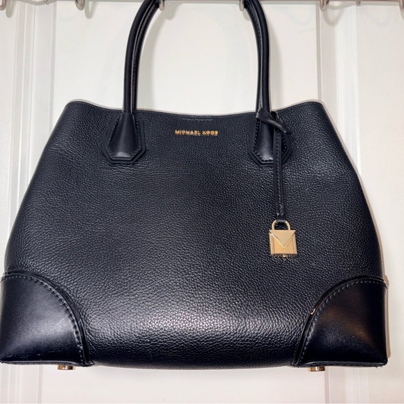 Michael Kors Mercer Gallery Medium Leather Satchel Tote Black Gold Lock Charm - Picture 16 of 16